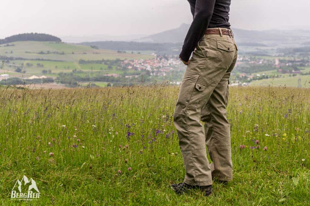 Zeker Briesje koken Fjällräven Karl Trousers Test: Robust und voller Bienenwachs- BergReif